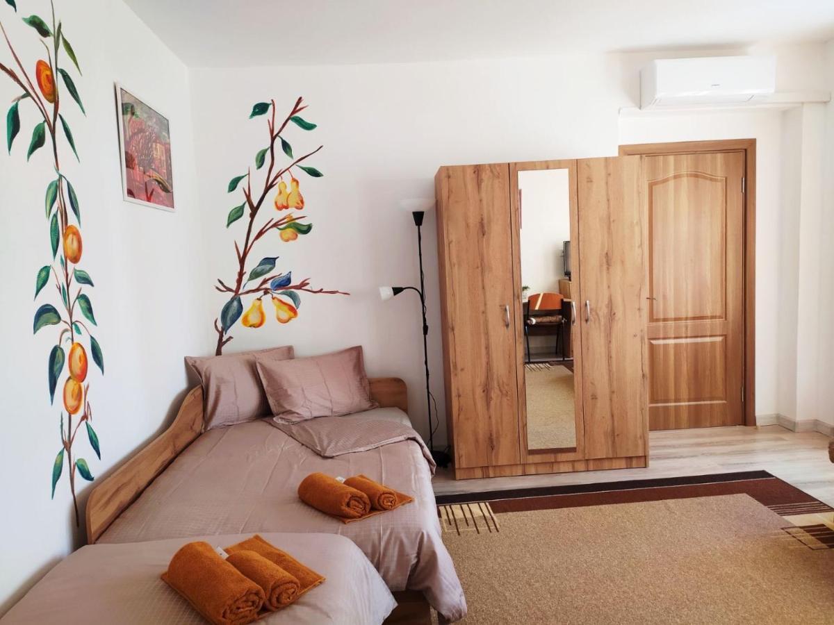 Дом За Гости Осогово Apartamento Kyustendil Exterior foto