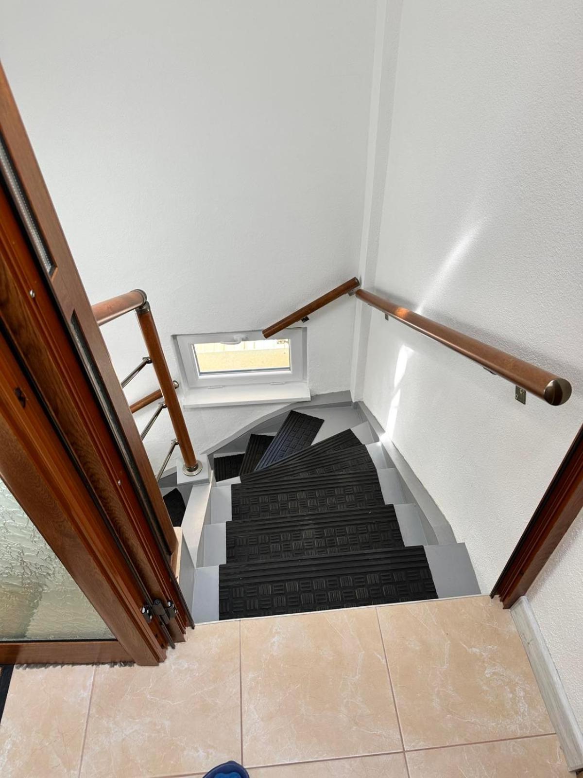 Дом За Гости Осогово Apartamento Kyustendil Exterior foto
